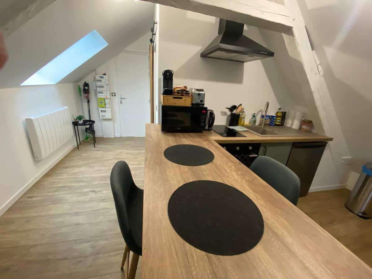 Chaleureux Studio Hyper Centre Амиен Екстериор снимка